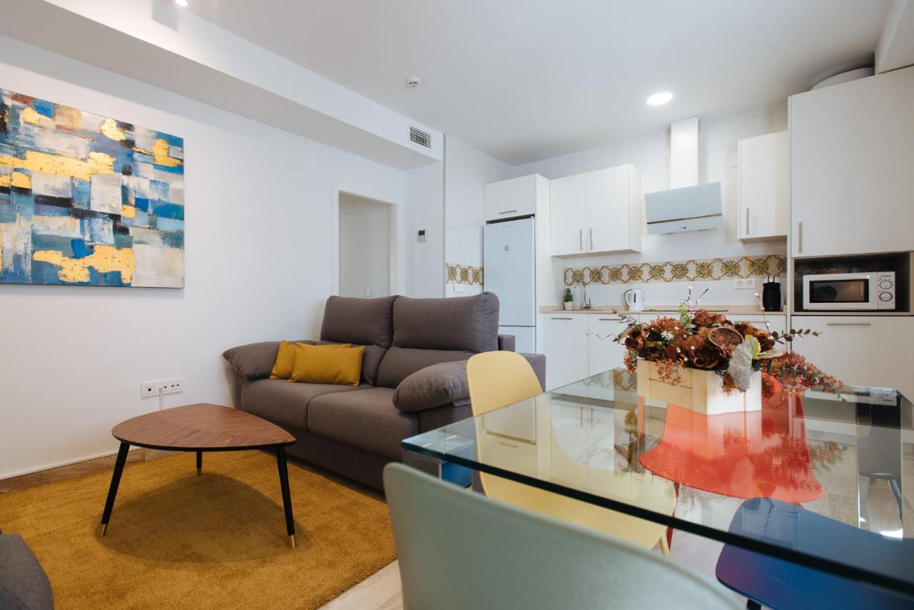 Triana Boutique Free Parking Apartment Seville Ngoại thất bức ảnh