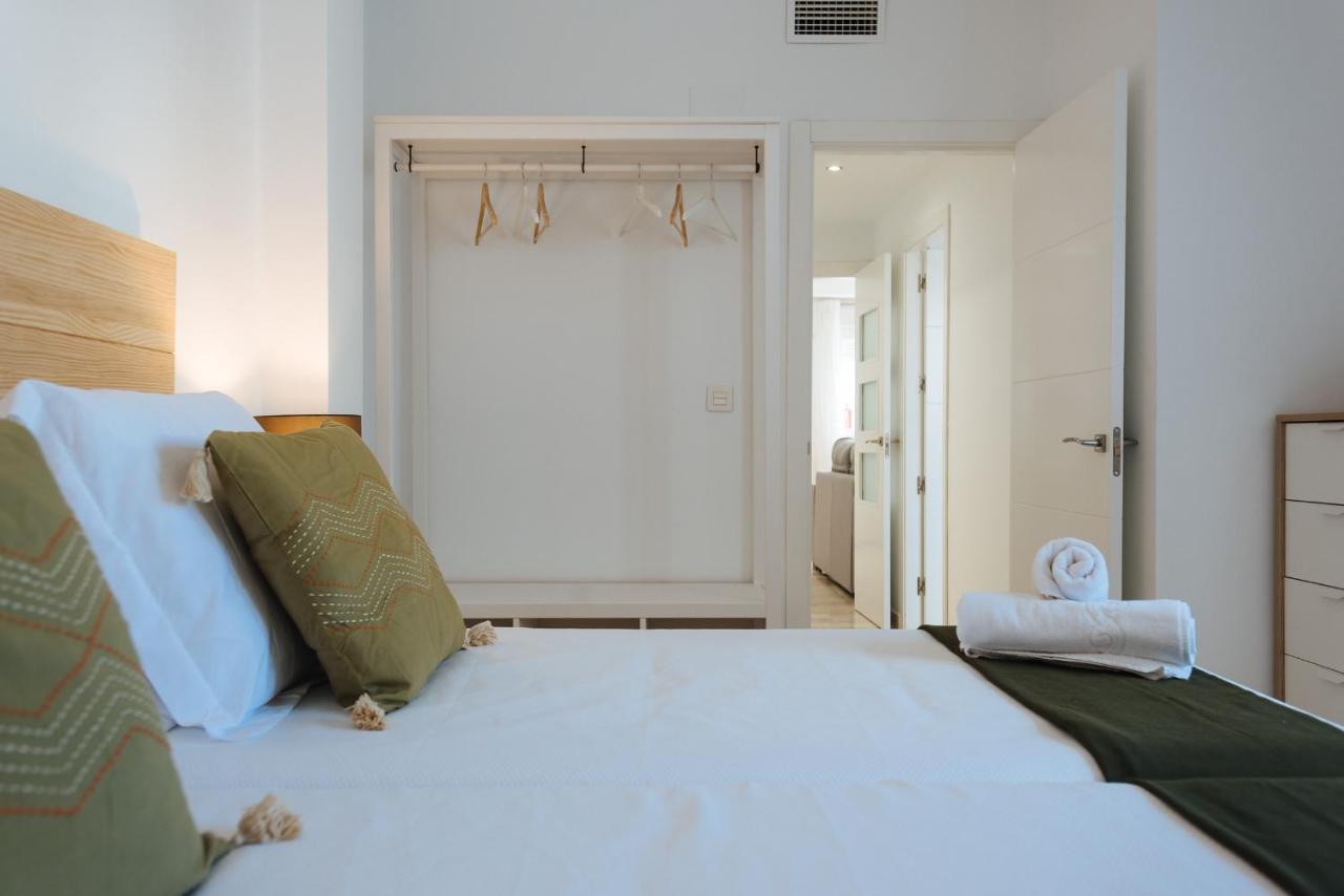 Triana Boutique Free Parking Apartment Seville Ngoại thất bức ảnh